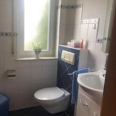 Platzhirsch * Mücke