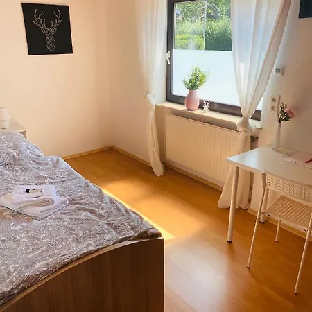 Pensjonat Platzhirsch Mücke