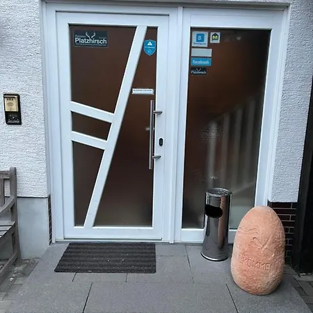 Platzhirsch