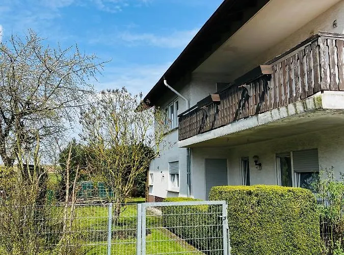 Platzhirsch Guest house Mucke