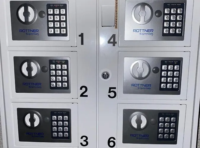 Platzhirsch Guest house *