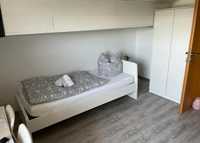 Platzhirsch Guest house Mucke